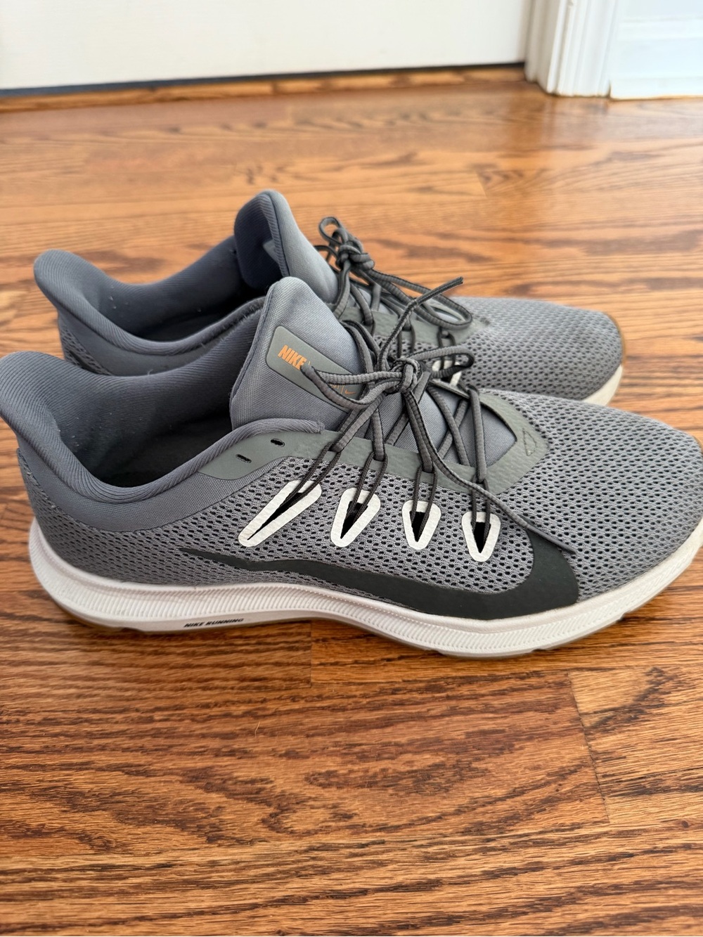 Men’s Nike Quest 2 'Smoke Grey Gum' Running Shoe (Style Code CI3787-009)